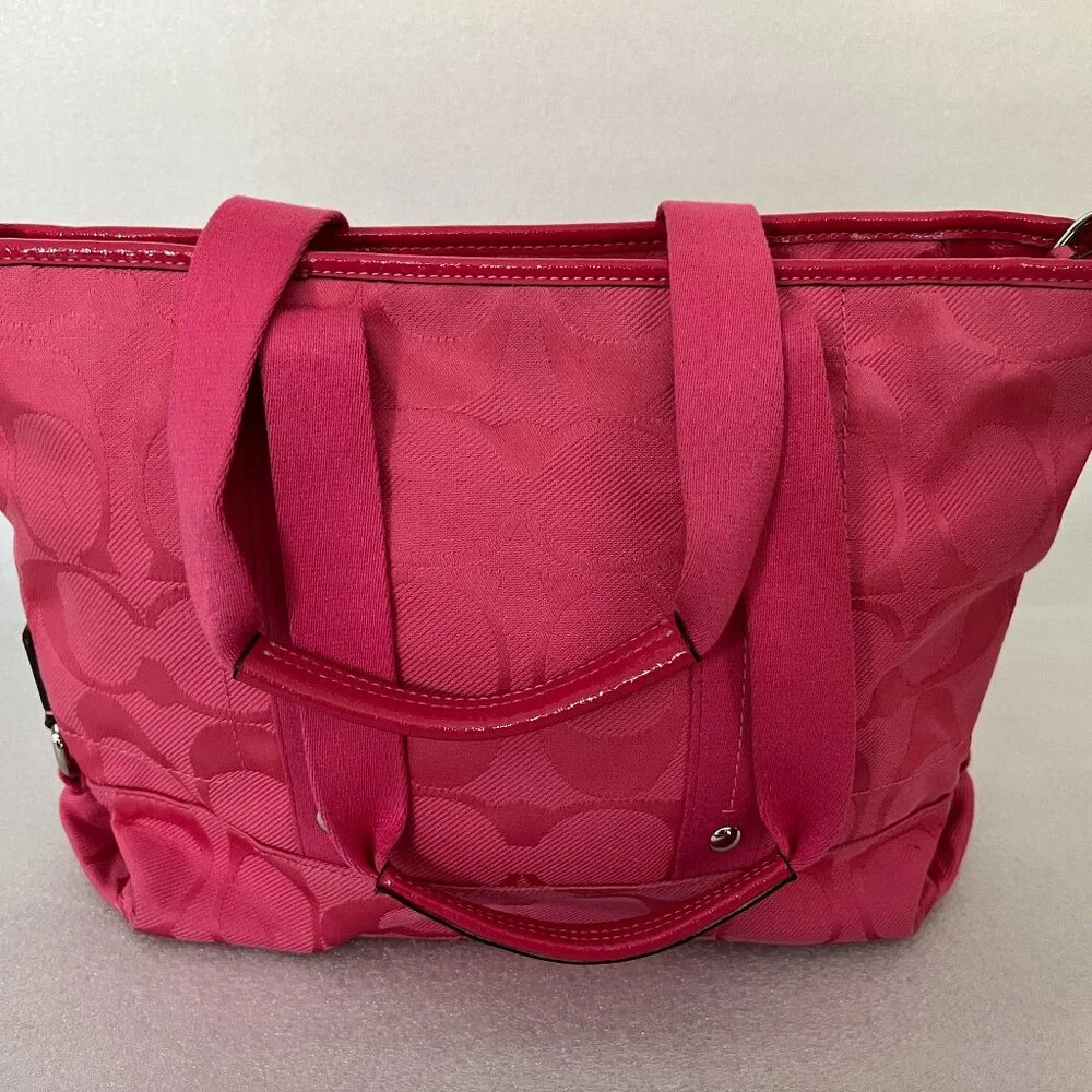 COACH Hot Pink Kyra Daisy Signature Tote F18844 - Picture 2 of 5